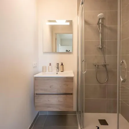 Appartement With Breathtaking Sea Views And Balcony Ostende