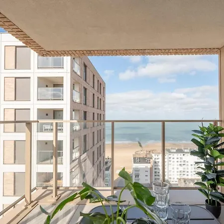 Appartement With Breathtaking Sea Views And Balcony Ostende