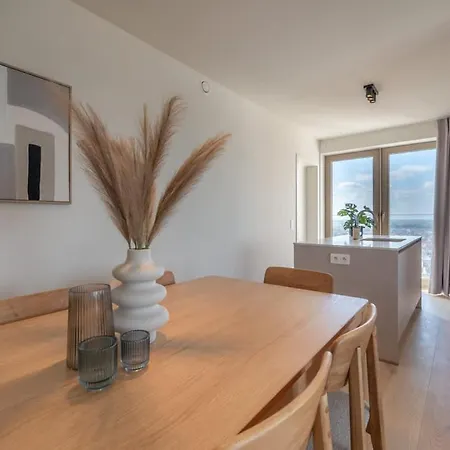 With Breathtaking Sea Views And Balcony Ostenda