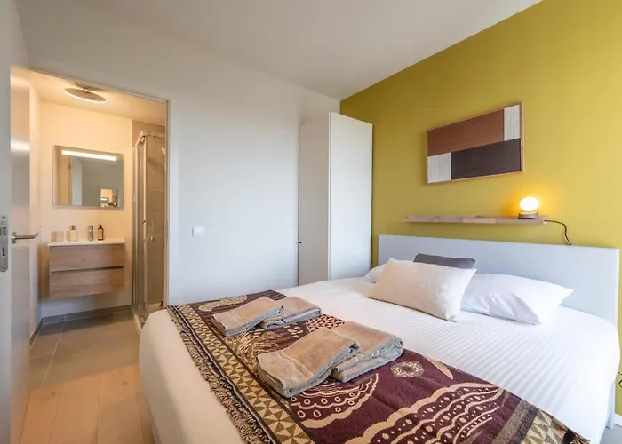 With Breathtaking Sea Views And Balcony 公寓 奥斯滕德